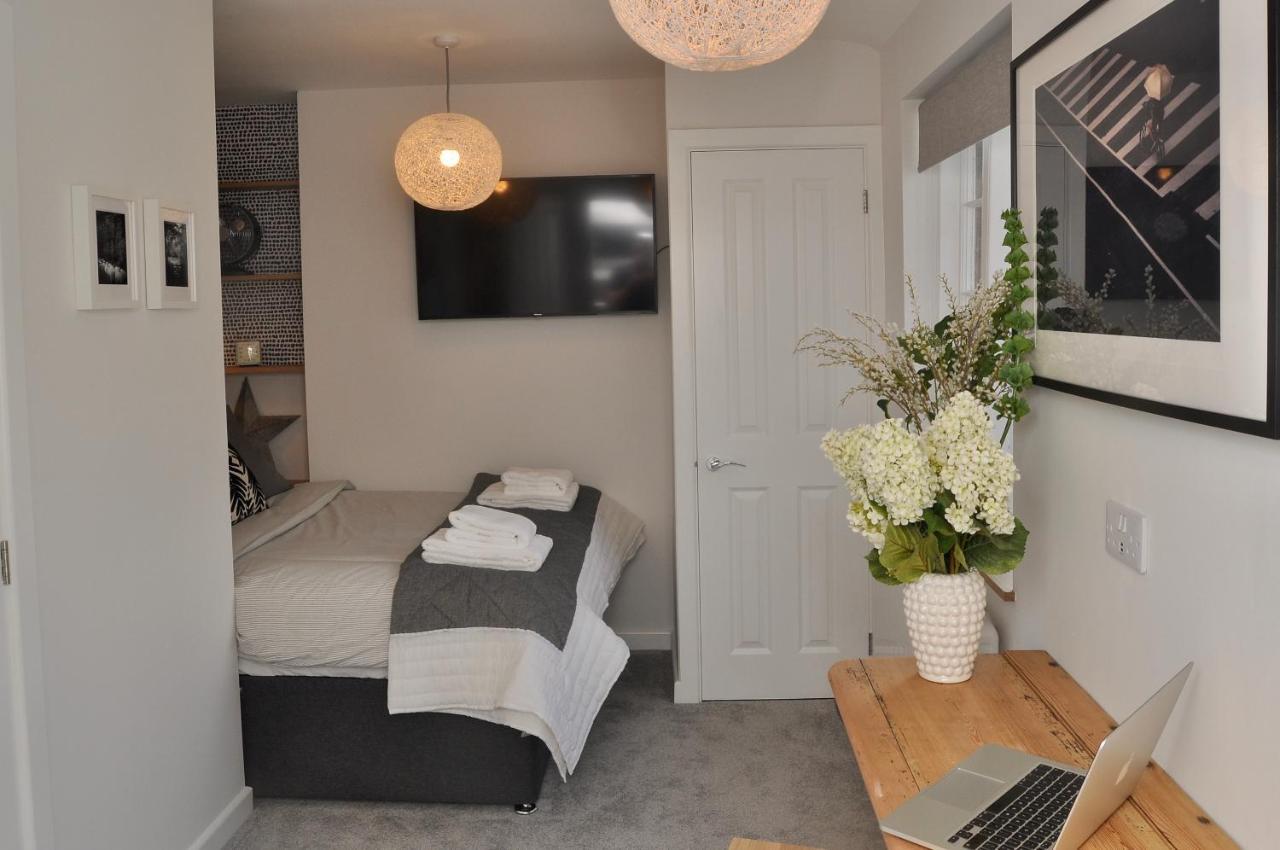 Bridge Street Apartments. Boutique Style Luxury, In The Heart Of Taunton. Eksteriør bilde