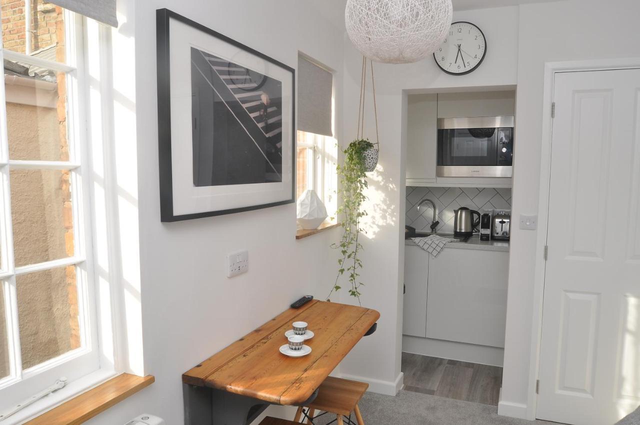 Bridge Street Apartments. Boutique Style Luxury, In The Heart Of Taunton. Eksteriør bilde